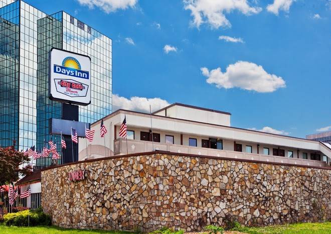 Days Inn By Wyndham Chattanooga Rivergate Image