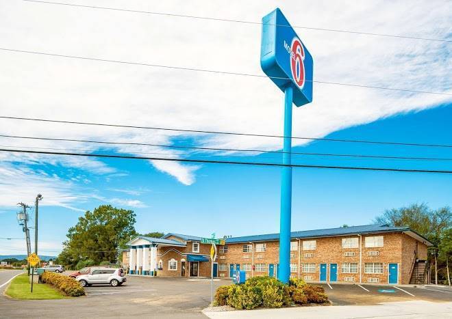 Motel 6 east ridge tn