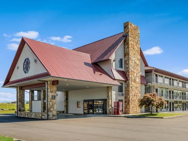 Red roof inn dandridge