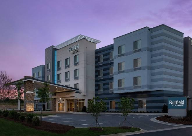Fairfield inn & suites by marriott knoxville lenoir city i 75