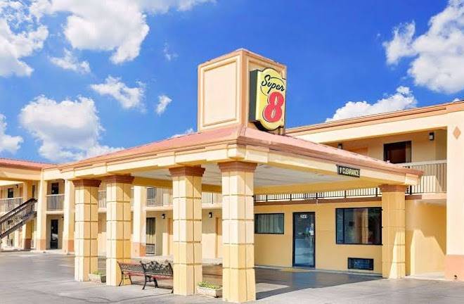 Super 8 by wyndham athens