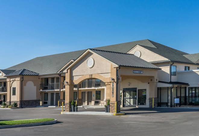 Baymont by wyndham clarksville