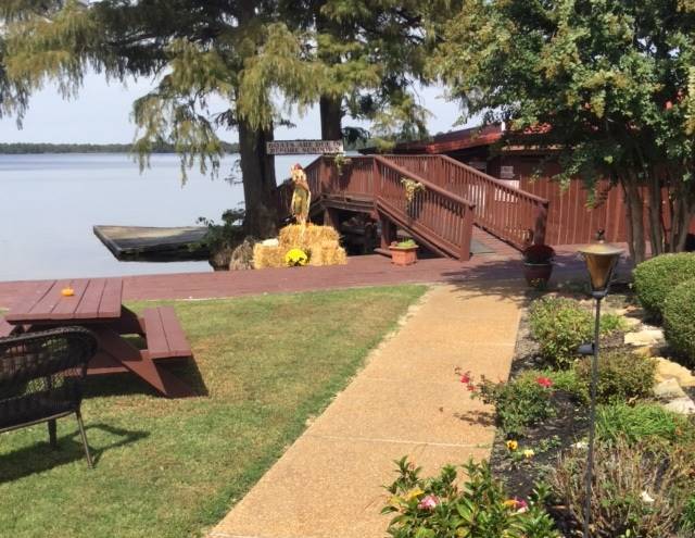 Eagle nest resort duck hunting and fishing