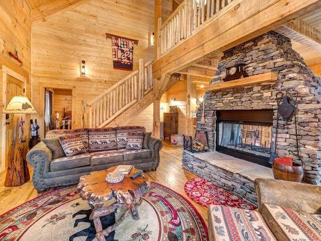 Cozy cub hideaway