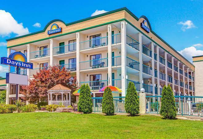 Days inn by wyndham kodak sevierville interstate smokey moun
