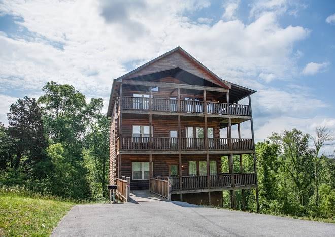 Eagles landing lodge