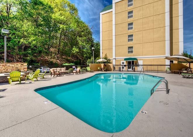 Hampton inn & suites pigeon forge on the parkway