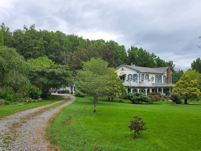 Historic seaton springs farm