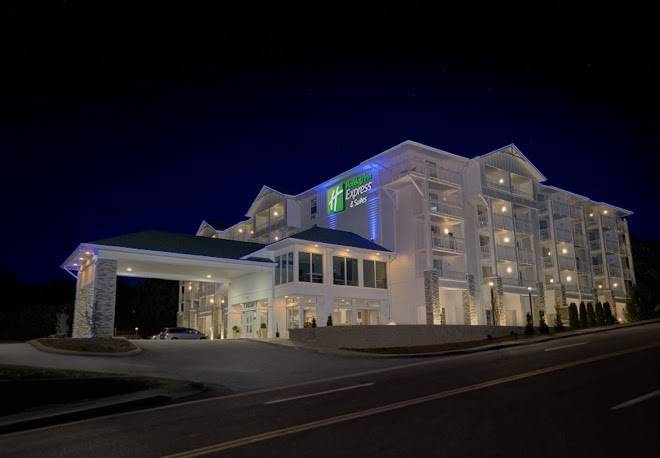 Holiday inn express & suites pigeon forge sevierville