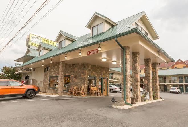 Mountain breeze motel