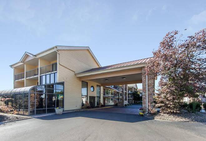 Quality inn & suites sevierville pigeon forge