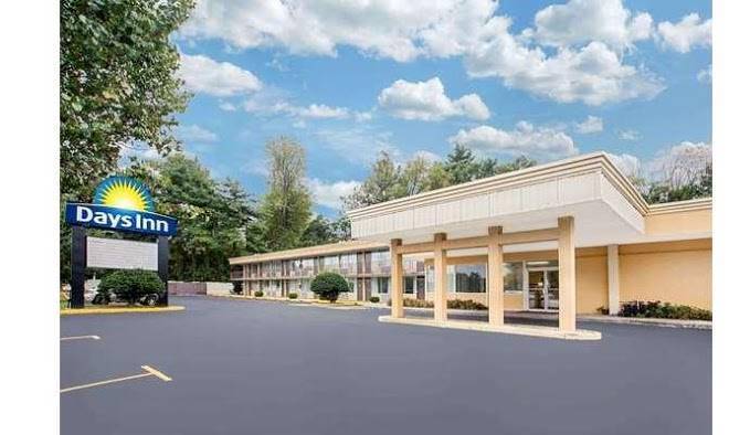 Days inn by wyndham bristol parkway
