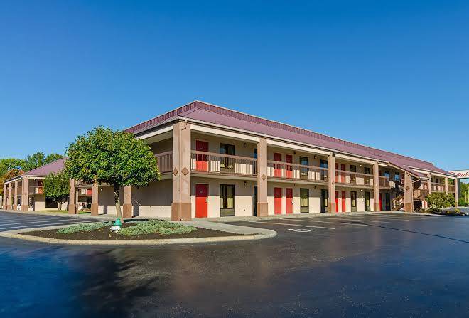 Red Roof Inn Kingsport Image