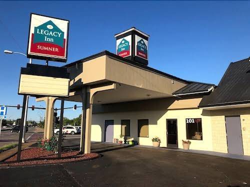 Legacy inn sumner