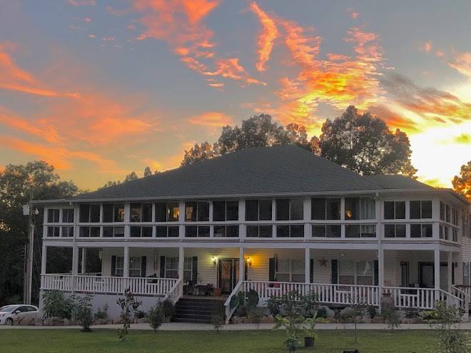 Cascade inn at fall creek falls