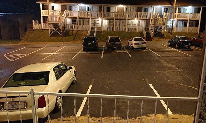 Park n' stay inn