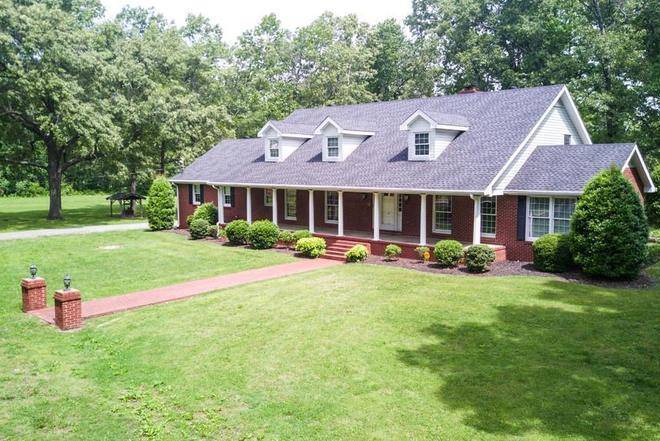 Cedar grove inn