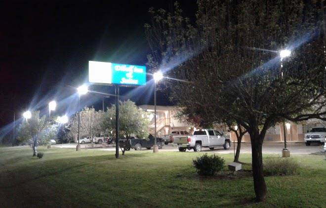 Diboll inn & suites