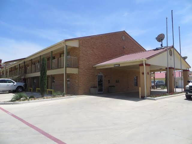 Super 8 by wyndham pleasanton