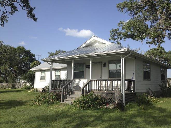 West 1077 guest ranch