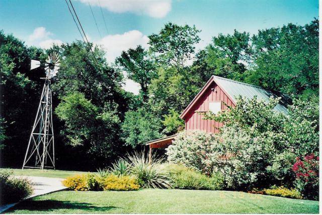 Red barn hideaway
