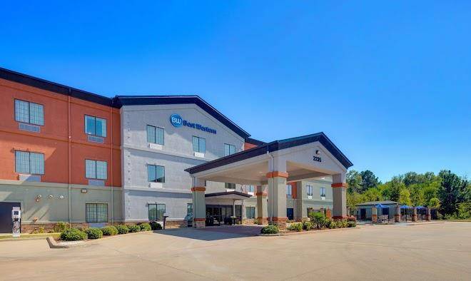 Best Western Carthage Inn & Suites Image