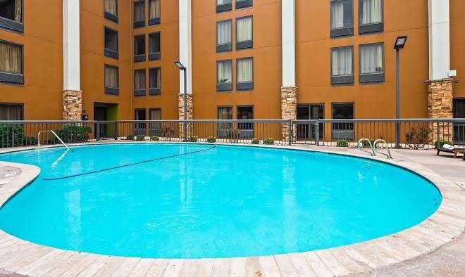 Best western plus medical center