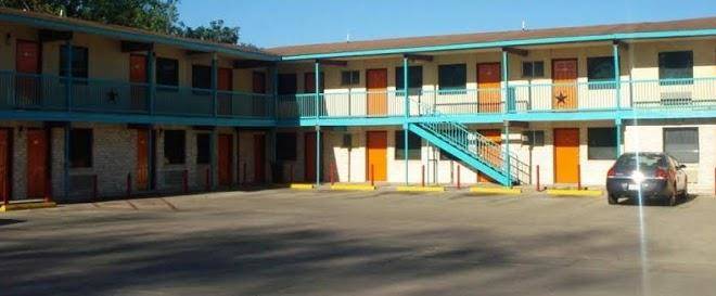 Choice Inn Motel Image