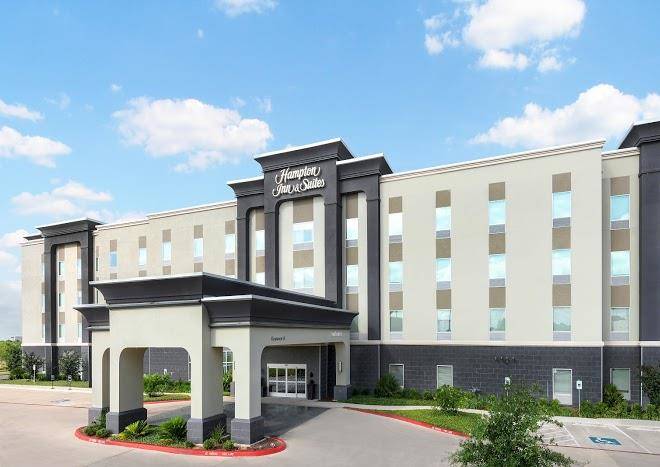 Hampton inn & suites san antonio brooks city base