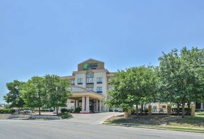 Holiday inn express & suites san antonio nw medical area