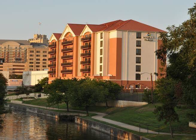 Hyatt place san antonio riverwalk