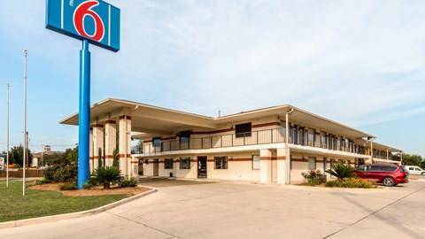Motel 6 san antonio tx south ww white rd