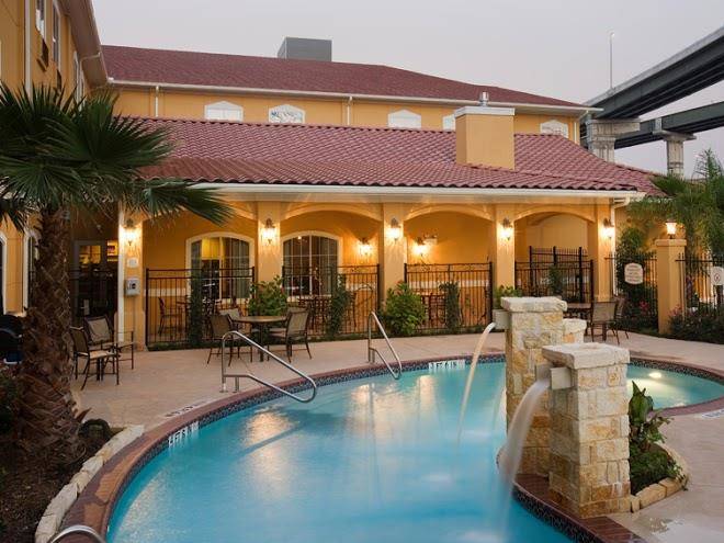 Towneplace suites by marriott san antonio airport