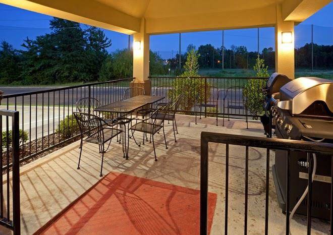 Candlewood suites texarkana