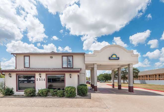 Days inn by wyndham bryan college station