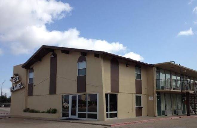 Ez travel inn
