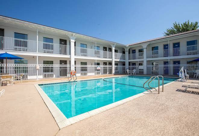 Motel 6 bryan tx university area