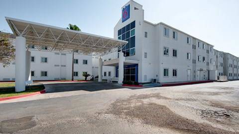 Motel 6 Brownsville Tx Image