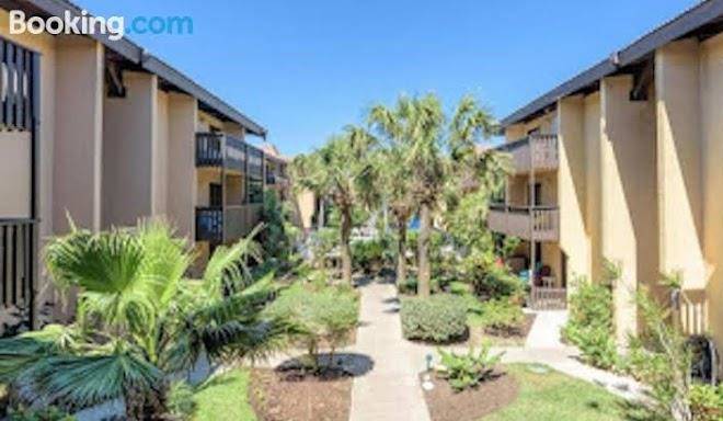 Tropical paradise beach condo
