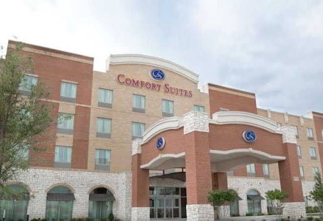 Comfort suites frisco