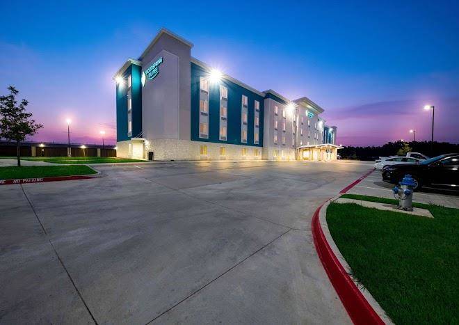 Woodspring suites dallas plano central legacy drive completed