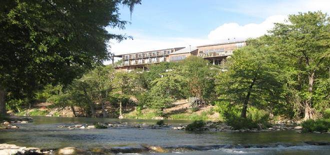 Gruene river inn