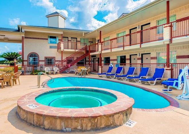 Surestay hotel by best western new braunfels