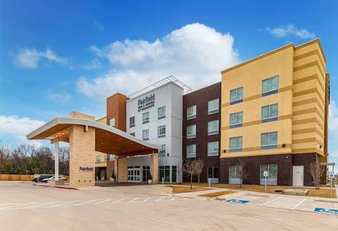 Fairfield inn & suites by marriott gainesville i 35
