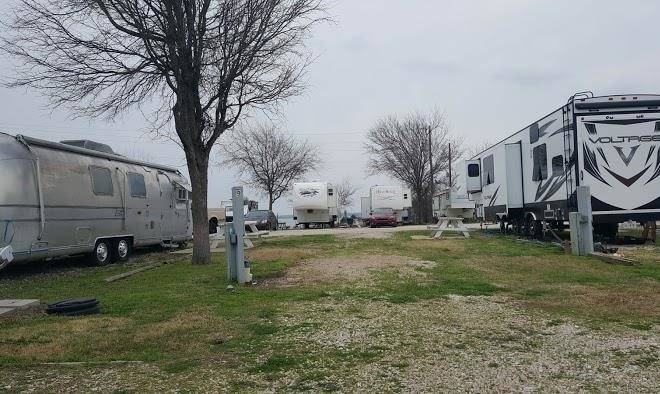 Lone oak rv park