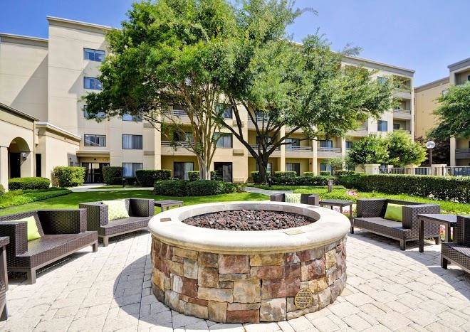 Courtyard by marriott dallas medical market center