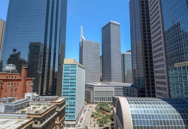 Crashpad Downtown Dallas Image