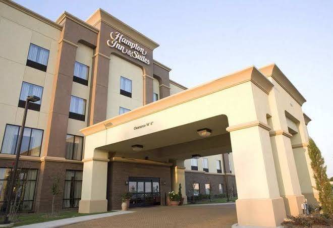 Hampton Inn & Suites Dallas Desoto Image