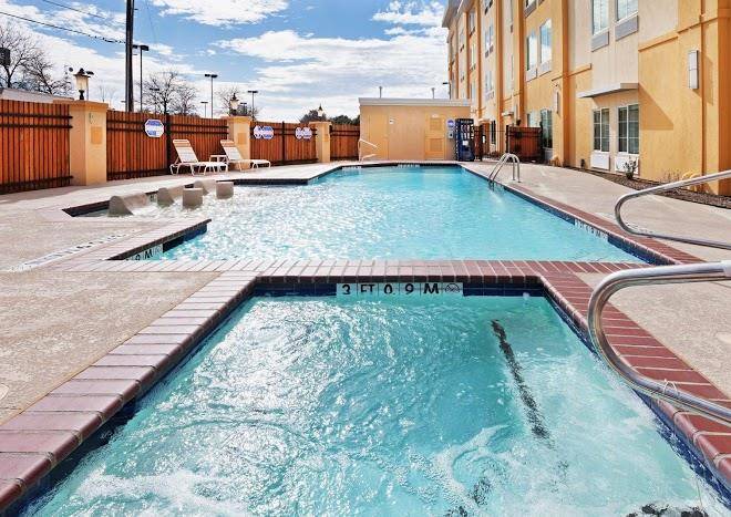 La quinta inn & suites by wyndham dallas love field