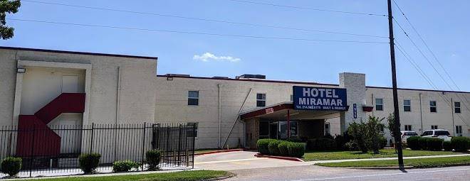 Miramar Motor Hotel Image